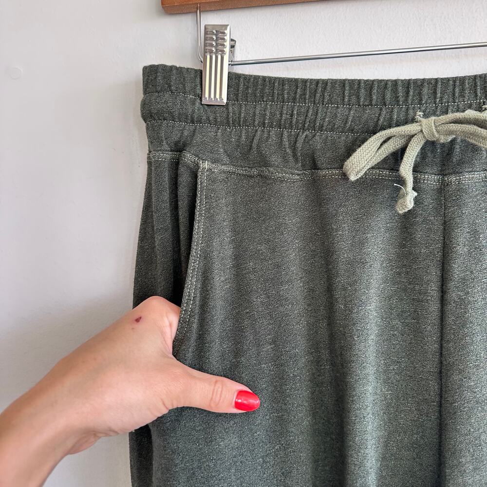 Sundry x Evereve Everyday High Rise Cargo Sweatpants Green L - Picture 5 of 10